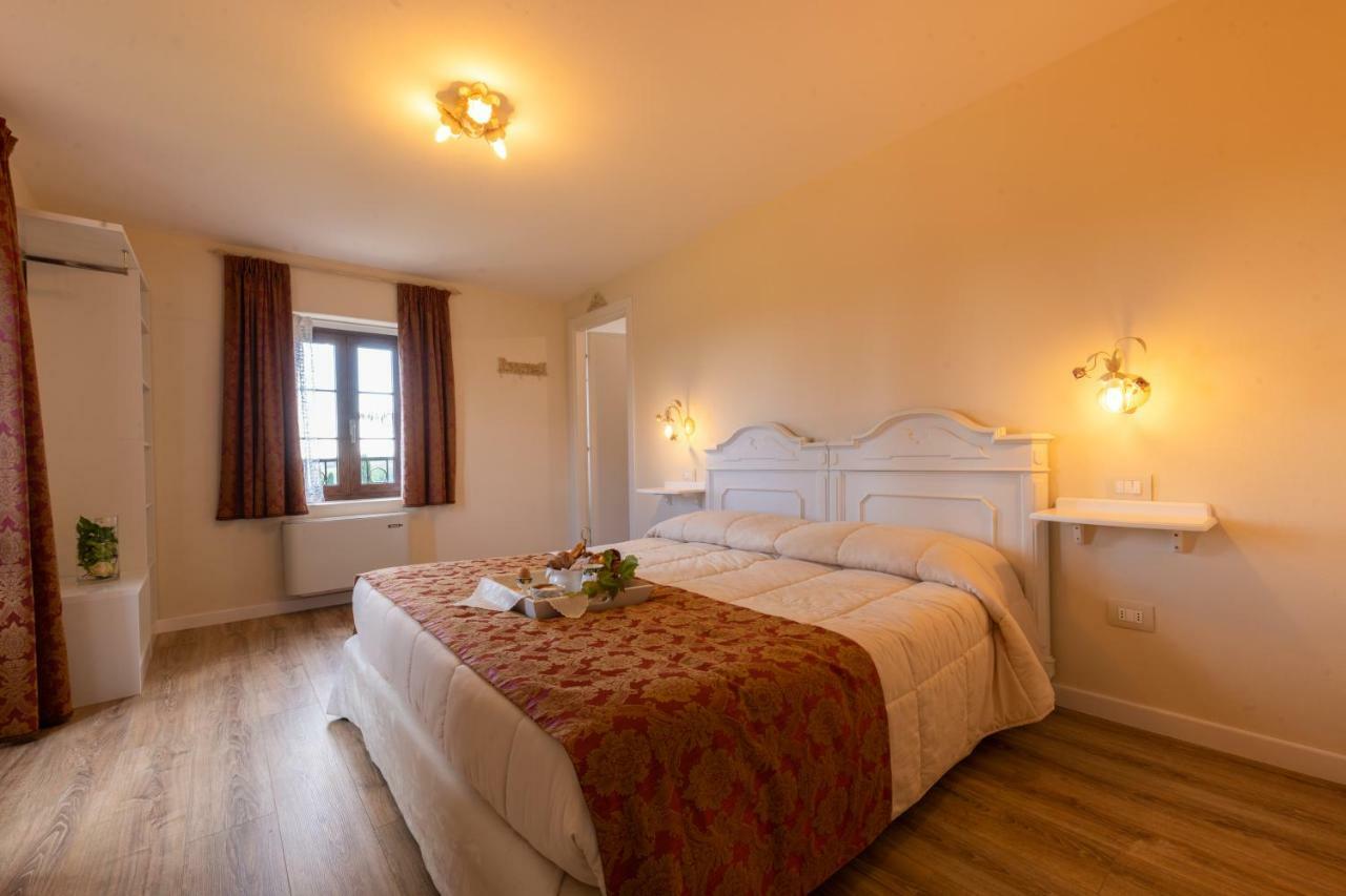 Casale In Collina Guest House Capriva del Friuli Ngoại thất bức ảnh